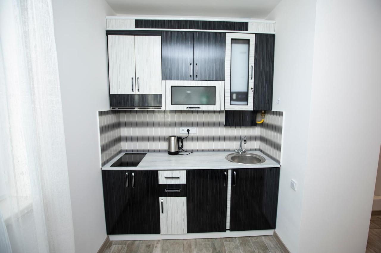Modern Apartment In The Center With The View Of The Majestic Ararat Ереван Екстериор снимка
