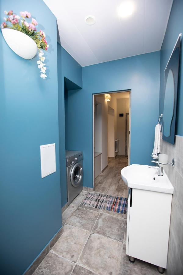 Modern Apartment In The Center With The View Of The Majestic Ararat Ереван Екстериор снимка